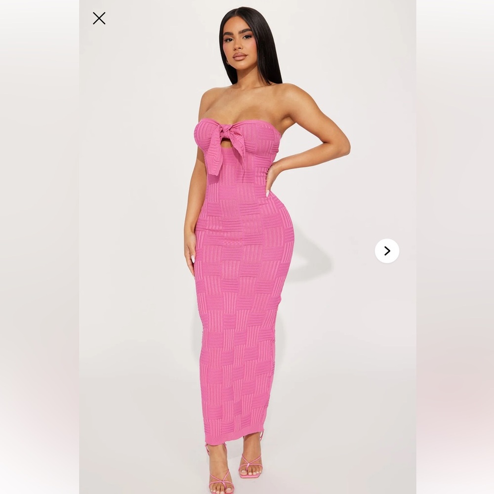 Fashion Nova Pink Textured Maxi Dress